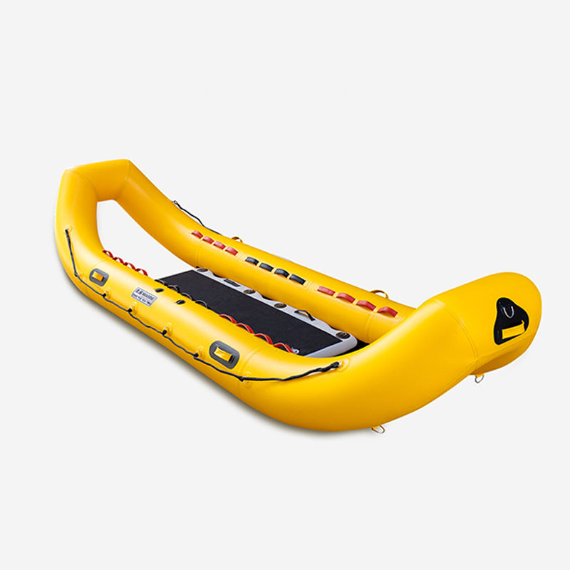 Sports Equipment In Flight - Bateau banane gonflable remorquage Sports nautiques
