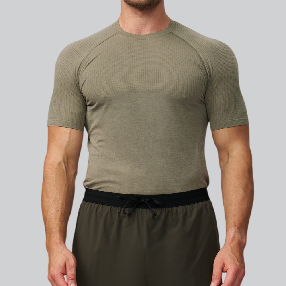 T-shirt de sport uni pour homm - Sports Equipment Logo avis et prix